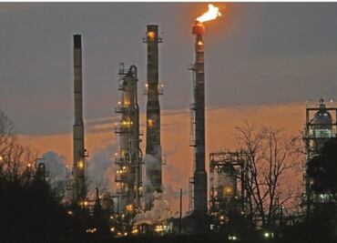 OPEP extiende un mes más el recorte de producción; México no acepta