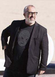 El Santo volverá al cine de la mano de Álex de la Iglesia