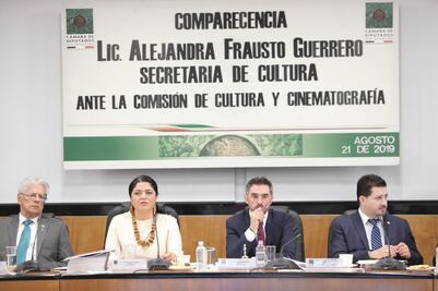 Frausto habla de un ahorro en gasto, pero no de subejercicio