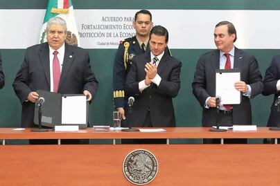 Buscan con pacto parar alzas por gasolinazo