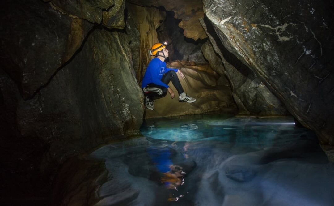 Desciende 25 metros en la cueva Azul Profundo. (Foto: Cortesía Terra 3 Expediciones)