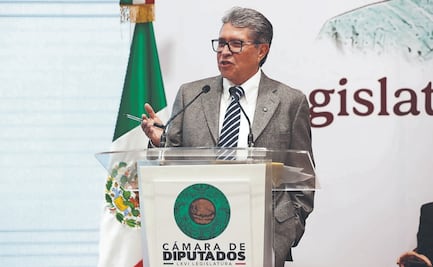 Monreal: tengo derecho a vacacionar con mi esposa