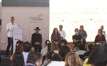 Murat y Beatriz Gutiérrez Müller encabezan arranque del programa Fandangos por la lectura