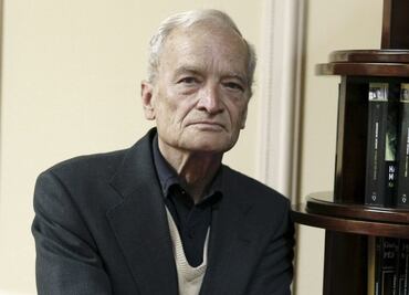 Libro de Luis Goytisolo sustituye a "El Quijote" en Francia