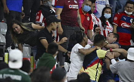 Tres detenidos por una bronca en el Estadio Azteca durante el Cruz Azul vs Chivas