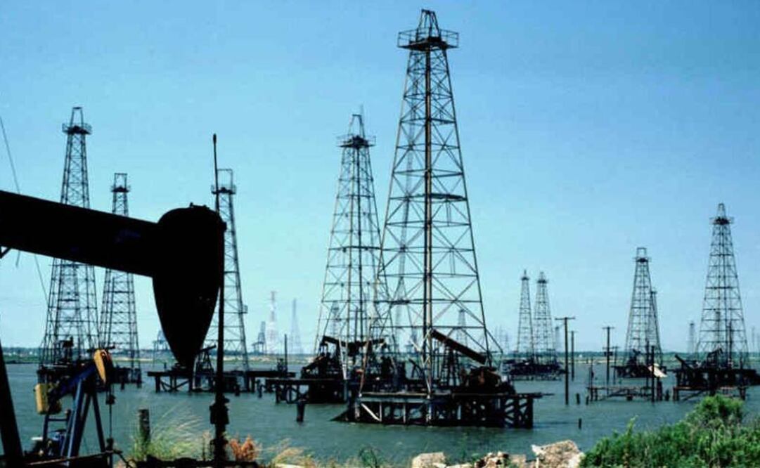 Nuevos yacimientos, 'bocanada de oxígeno' para Pemex: Lozoya