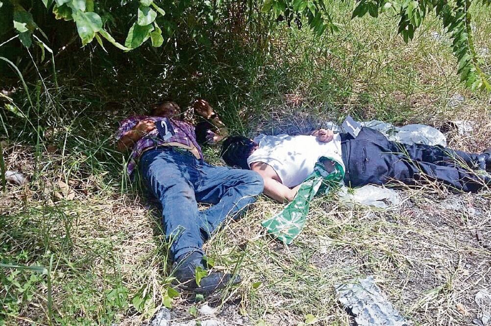 Los cuerpos de los sacerdotes fueron hallados a un costado de una carretera que está en desuso, maniatados y con impactos de bala (CORTESÍA DIARIO MARCHA)