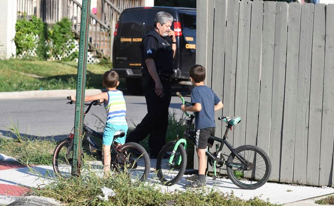 Los vecinos lanzaron ladrillos contra los animales para tratar de frenar el ataque, añadieron las autoridades (Foto: AP)