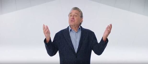 Robert de Niro promociona el nuevo Kia Niro
