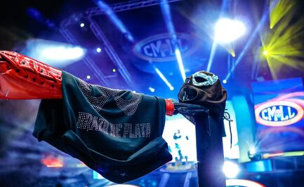 Recuerdan a Súper Porky en la Arena México