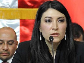 Banxico publica biografía de la gobernadora Victoria Rodríguez Ceja