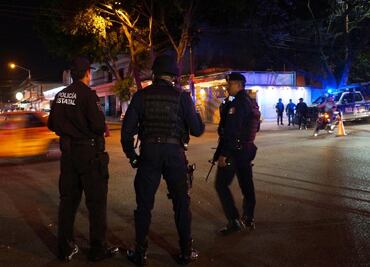 Cliente le rocía gasolina y prende fuego a mujer en Oaxaca