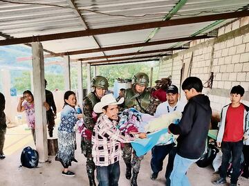 Chiapanecos huyen ahora a Guatemala por narcoviolencia