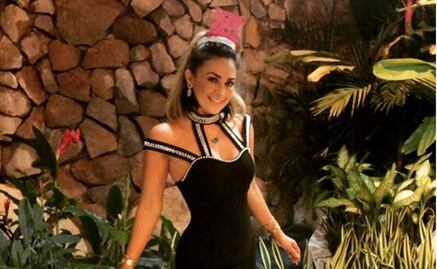 Aracely Arámbula muestra su trasero y la critican