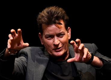 Charlie Sheen asegura que otros famosos de Hollywood tienen VIH
