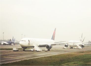 UBS pronostica cuello de botella para aerolíneas si se cancela el NAIM