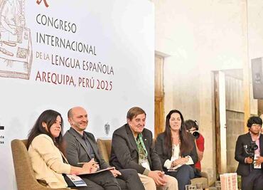 Celebran con un "Dicciomario" la gran literatura de Mario Vargas Llosa