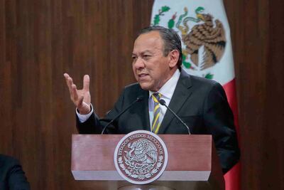 PGR juega al "engañabobos" en caso Iguala: Zambrano