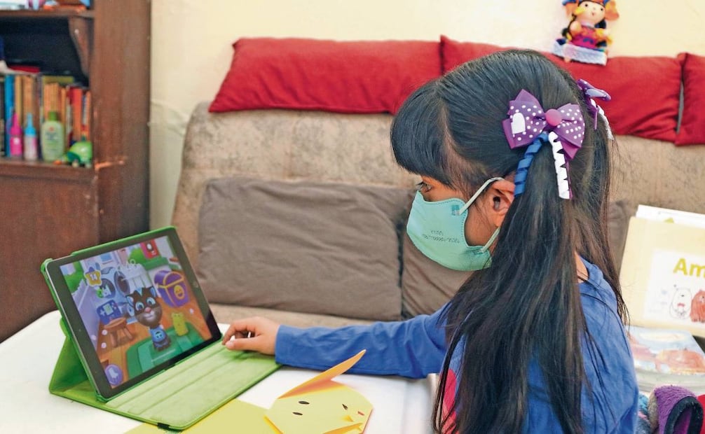 La telescuela y el teletrabajo fueron las opciones para seguir con la vida diaria. Foto: Archivo EL UNIVERSAL