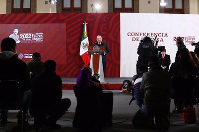 AMLO se entrevistará con secretaria de Energía de EU; no descarta hablar de reforma eléctrica