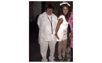 Difunden imágenes de Vera en fiesta de disfraces