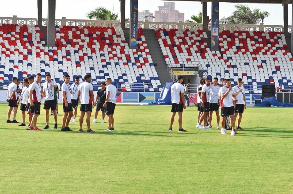 Los seleccionados se sienten comprometidos a ir por la de oro. Foto: TWITTER