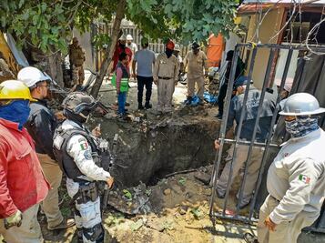 FGR asegura predio donde se localizó toma clandestina en ducto de turbosina en la Gustavo A. Madero