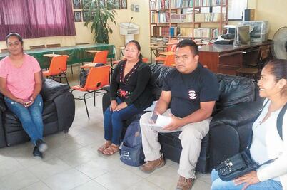 Denuncian amenazas exservidores públicos