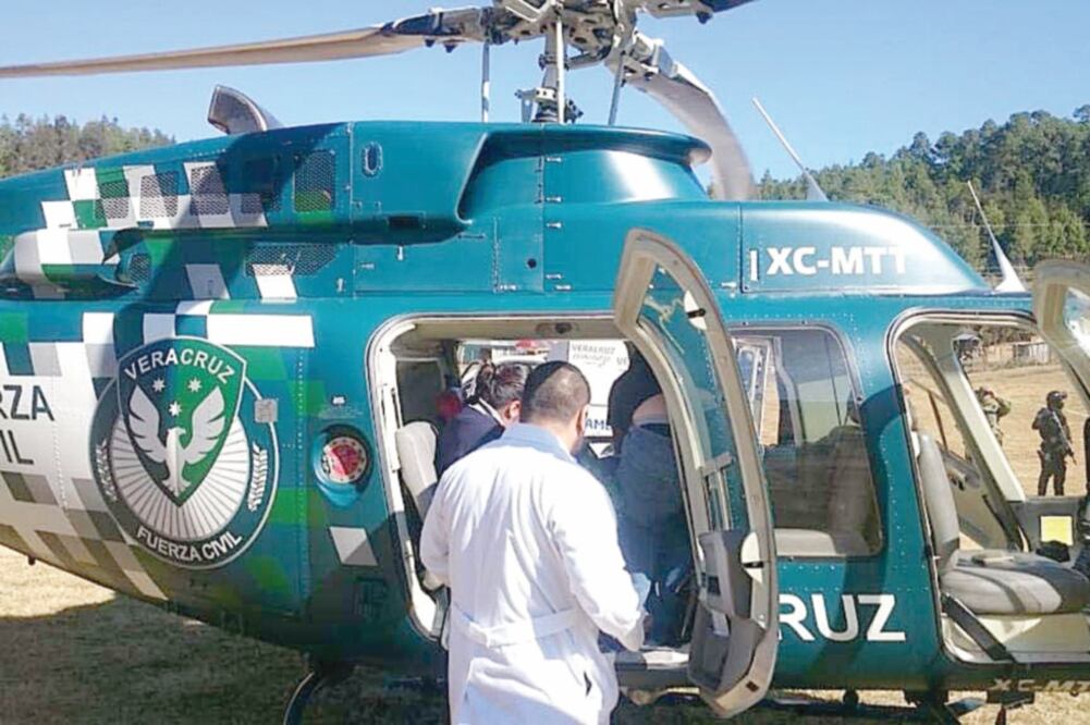 El presidente municipal de Astacinga, Antonio Ramírez Itehua, fue trasladado a los hospitales Covadonga, donde permanece en terapia intensiva. (MIGUEL CARMONA. EL UNIVERSAL)