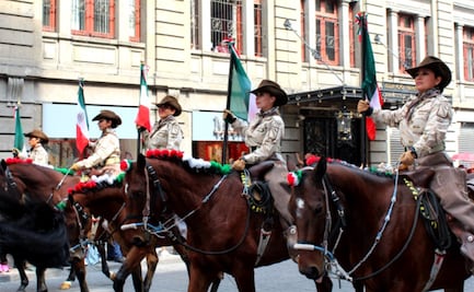 ¿Se paga triple si se trabaja el lunes 16 de noviembre?