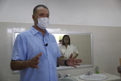 Hijo menor del gobernador de Sinaloa da positivo a Covid-19