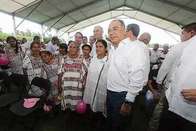 Lanzan plan alimentario que beneficia a 60 mil familias en zonas rurales de Guerrero