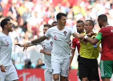 Marroquí afirma que el árbitro le pidió la playera a Pepe