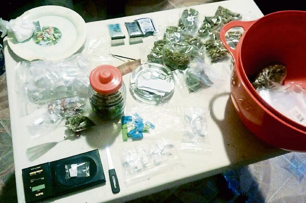 Territorio en disputa. Las ganancias que deja la venta de droga es una de las principales razones por las que delincuentes se enfrentan, afirmó el jefe de Gobierno. Foto: ARCHIVO EL UNIVERSAL