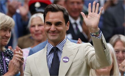 Roger Federer recibe impresionante ovación en Wimbledon