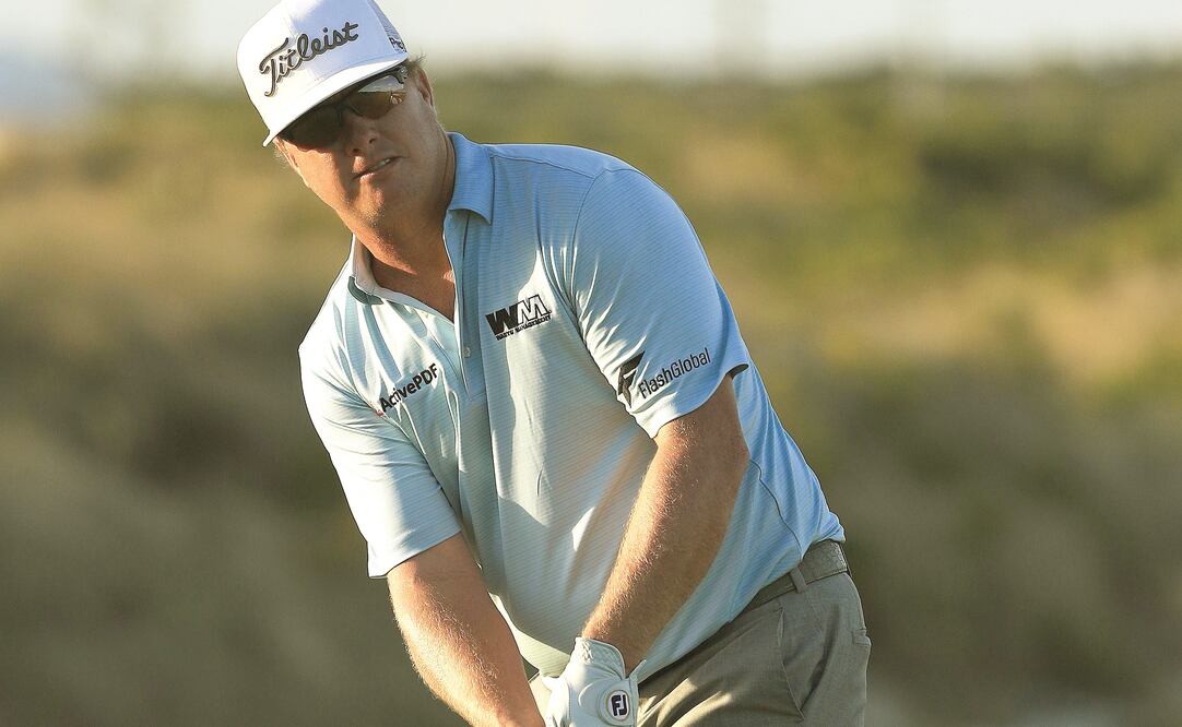 Charley Hoffman marcha como líder, con 202 (-14). (MIKE EHRMANN. AFP)