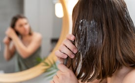 Cómo aplicar correctamente el shampoo seco