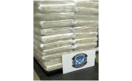 Decomisan marihuana en cargamento de sandía en garita de Nogales