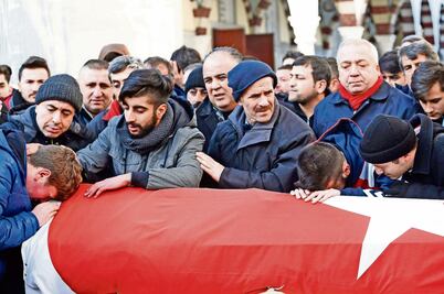 Turquía, a la caza del autor de masacre