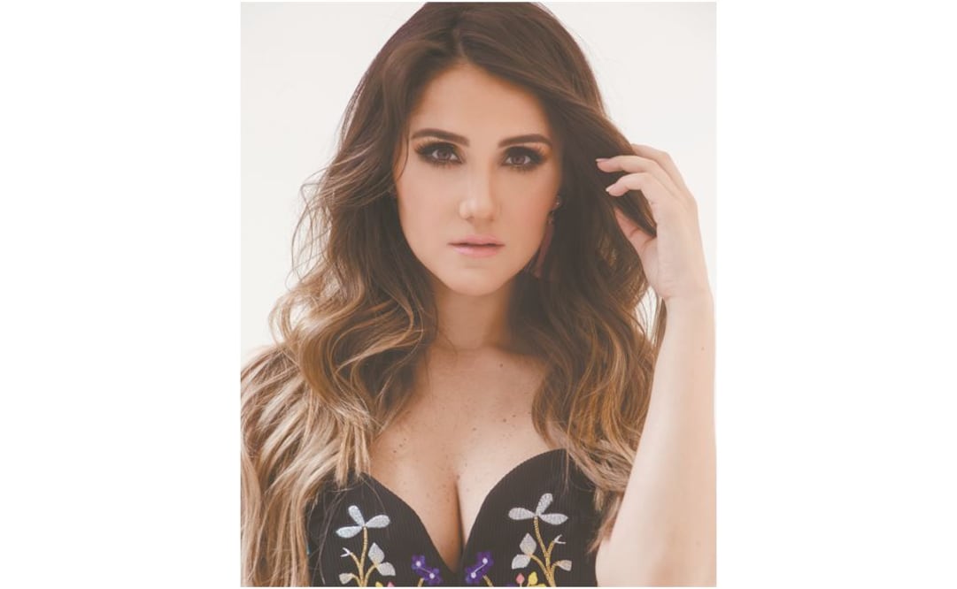 El tema “Más tuya que mía” es parte del disco que tiene listo hace dos años. CORTESÍA DULCE MARÍA