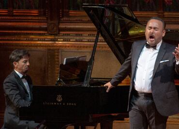 Javier Camarena cierra su gira por México en el Palacio de Bellas Artes