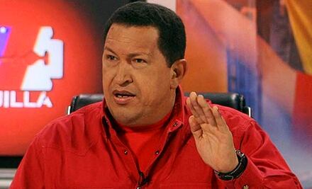 Eva Mendes y Hugo Chávez, en un día como hoy