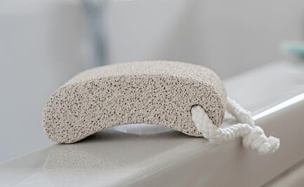 Aprende a usar la piedra pómez para tener manos suaves