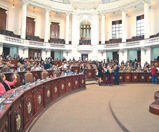 Congeladas, 769 iniciativas en el Congreso local