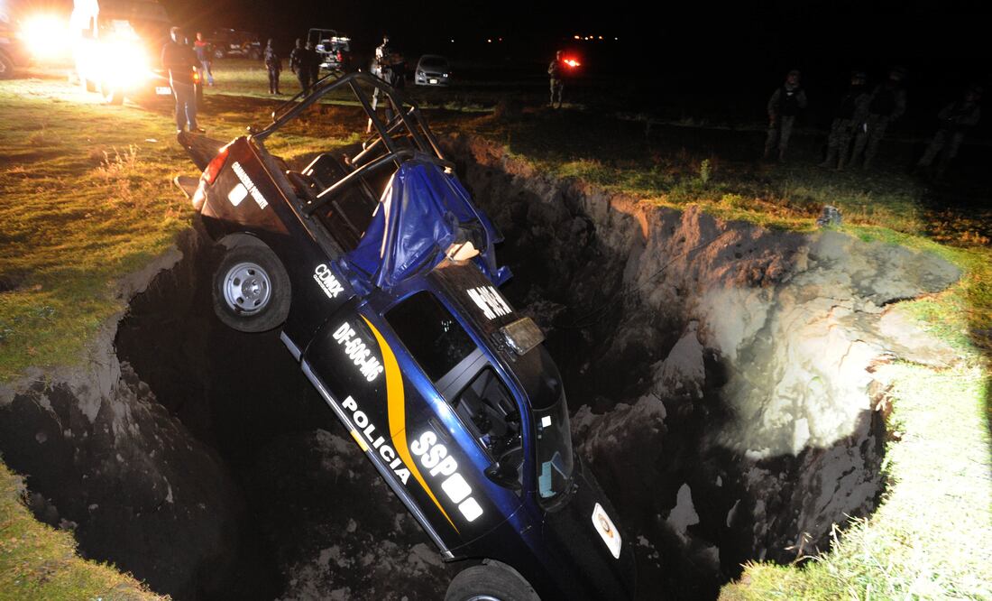 Cae camioneta de SSP a barranco; hay 9 granaderos heridos