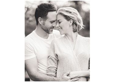 Fernanda Castillo y Erik Hayser presumen su embarazo con tierna foto