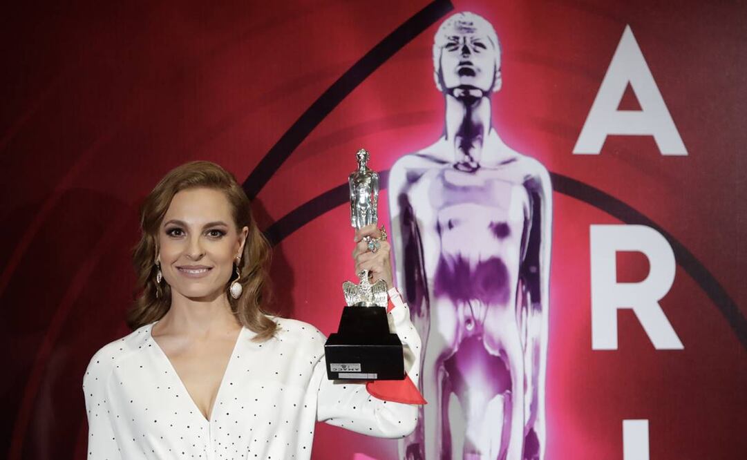 Marina de Tavira recibe premio Ariel en 2019. Archivo EL UNIVERSAL.