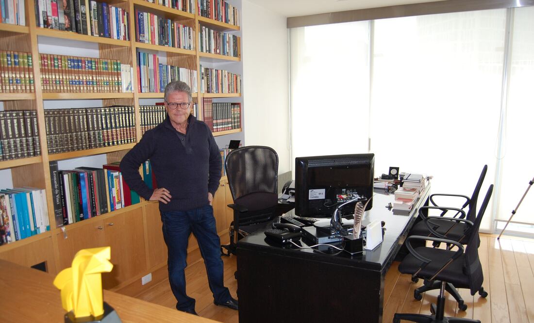 Sergio Sarmiento, Presidente del Consejo de Vigilancia de la Torre 2 de Reforma 222. Foto: RAMÓN ALFARO. EL UNIVERSAL