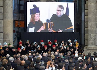 Guillermo del Toro recibe Doctorado Honoris Causa de la UNAM