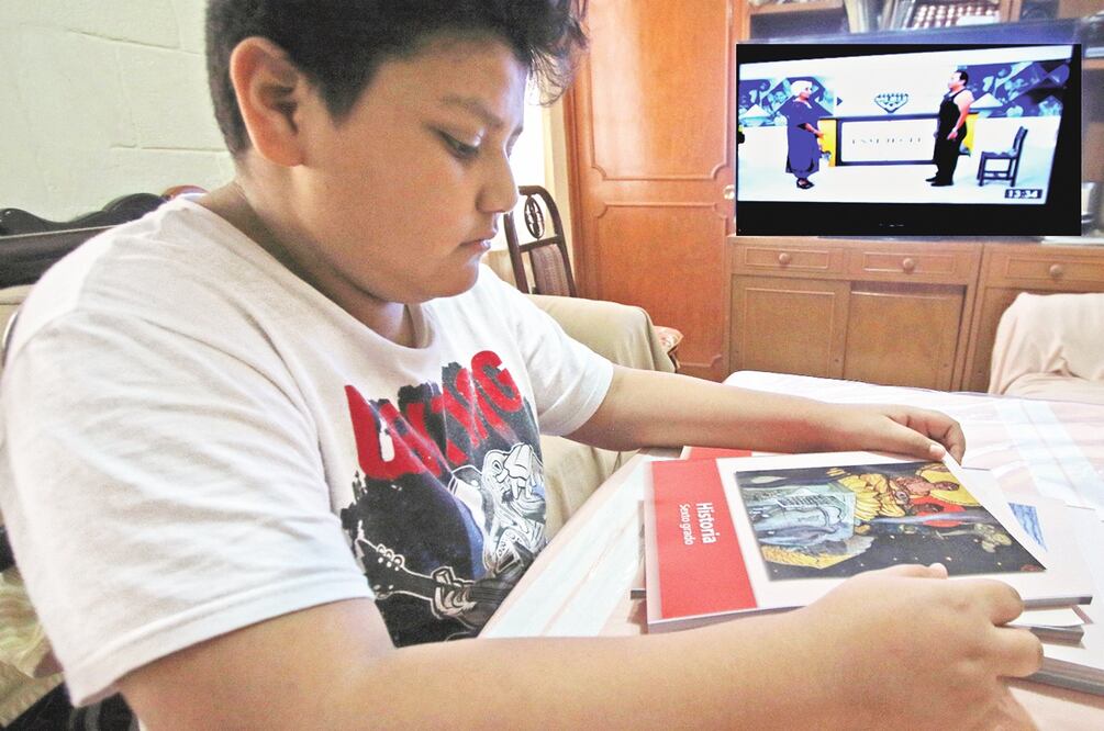 Los libros de texto que forman parte de la Nueva Escuela Mexicana tienen “deslices” ideológicos.
Foto: EL UNIVERSAL / Carlos Mejía